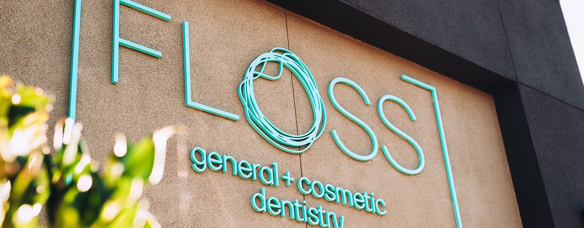 Exterior of Family & Cosmetic Dentist Office in Seattle